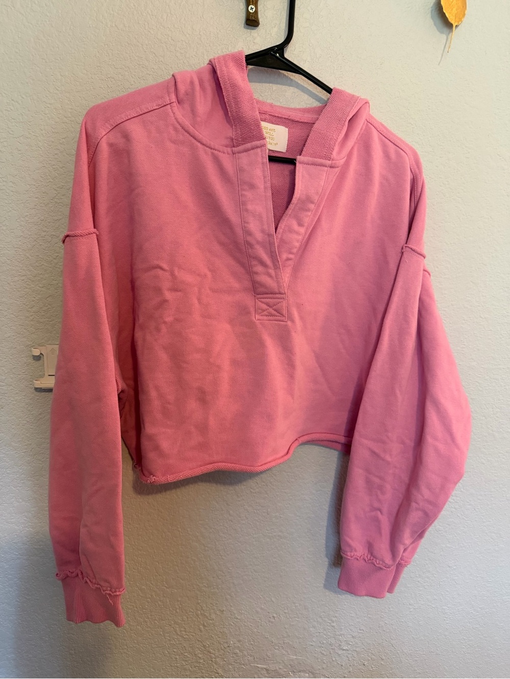 Simply Southern Pink Cropped V-Neck Hooded Sweater